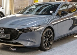 Đánh bóng xe Mazda 3 2023 giá bao nhiêu tiền? Bảng giá chi tiết