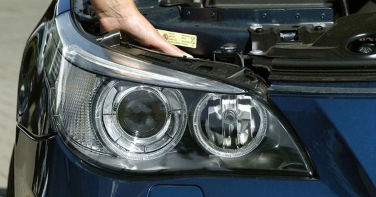Các loại đèn độ xe hơi phổ biến hiện nay