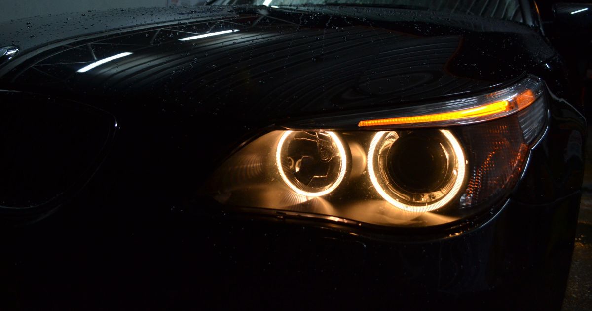 Độ đèn ô tô tăng hiệu suất chiếu sáng và trải nghiệm khi lái xe