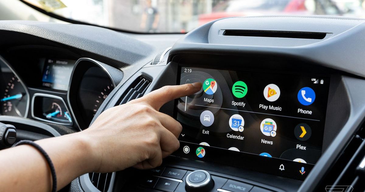 Màn hình Android là một thiết bị màn hình giải trí được tích hợp trên ô tô